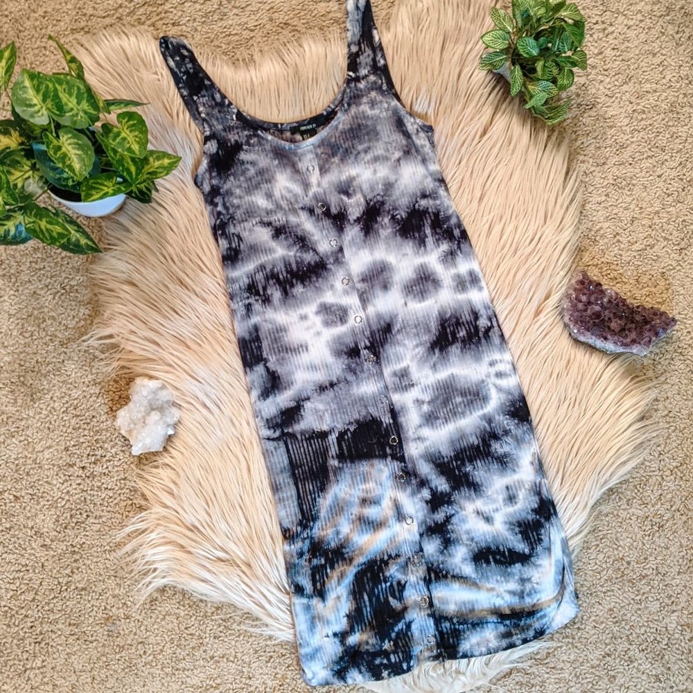 Forever 21 Sleeveless Tie-Dye Button Up Mini Dress
